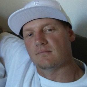 Meet your Posher, Dustin